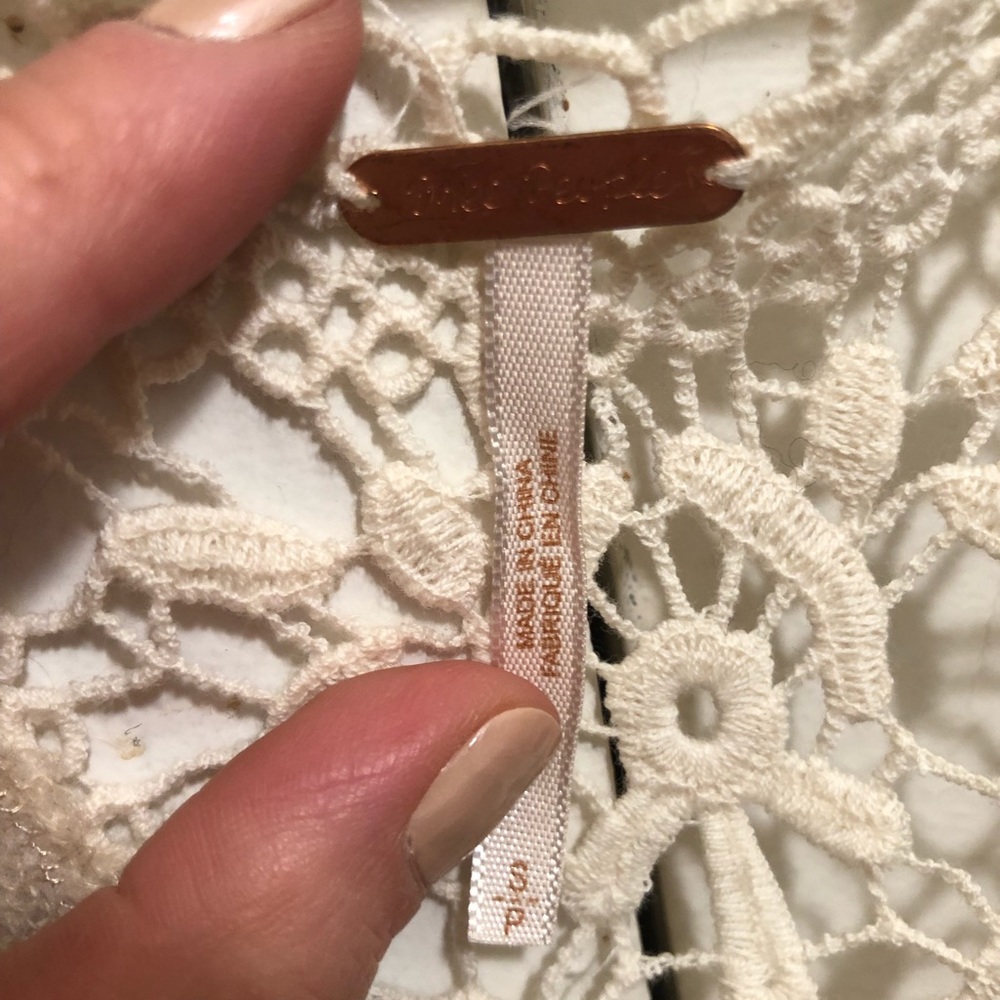 Crop off white sweater shawl with lace cut out